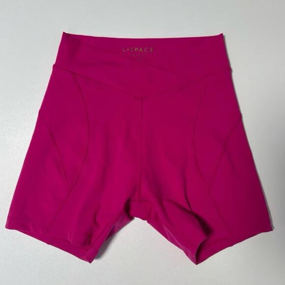 L Space Activewear Set - Picture 6 of 8